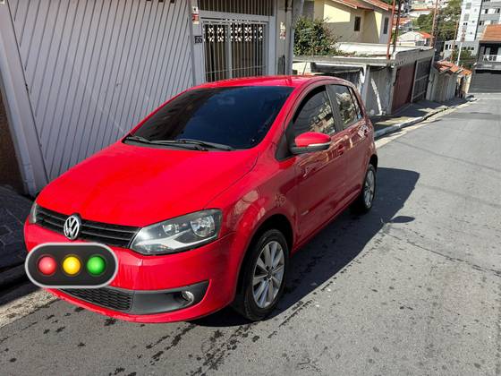 VOLKSWAGEN FOX 1.6 MI 8V FLEX 4P MANUAL VOLKSWAGEN FOX 1.6 MI 8V FLEX 4P MANUAL